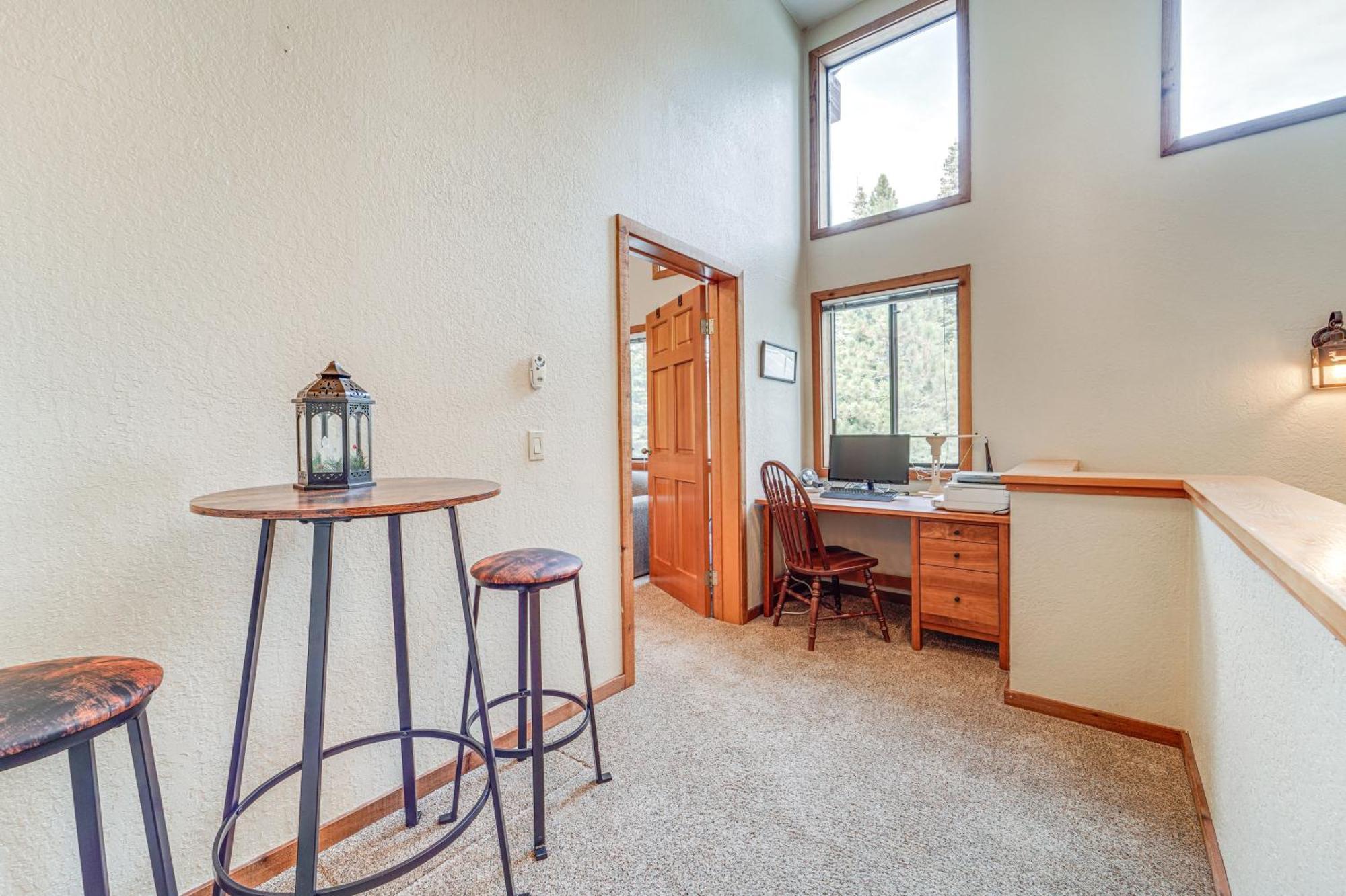 Family-Friendly Truckee Cabin In Tahoe Donner! ภายนอก รูปภาพ